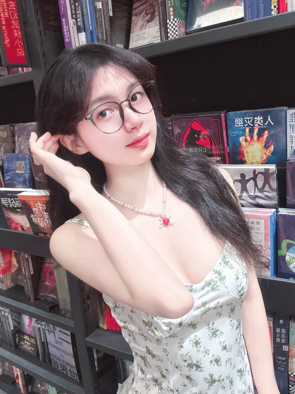 从包养女大学生到信任与边界的探索