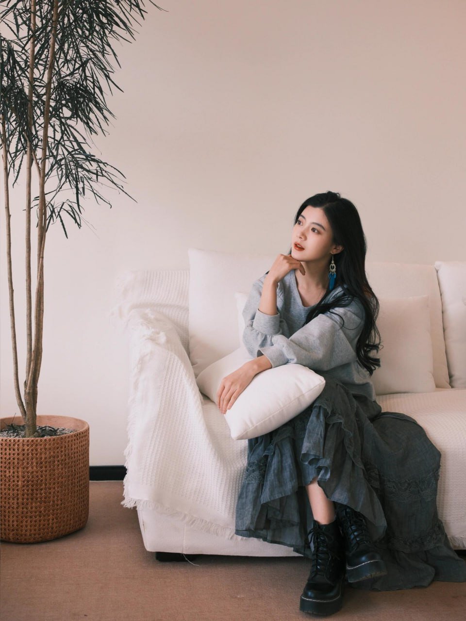 在阳江包养小三的背后：情感与现实的角力场