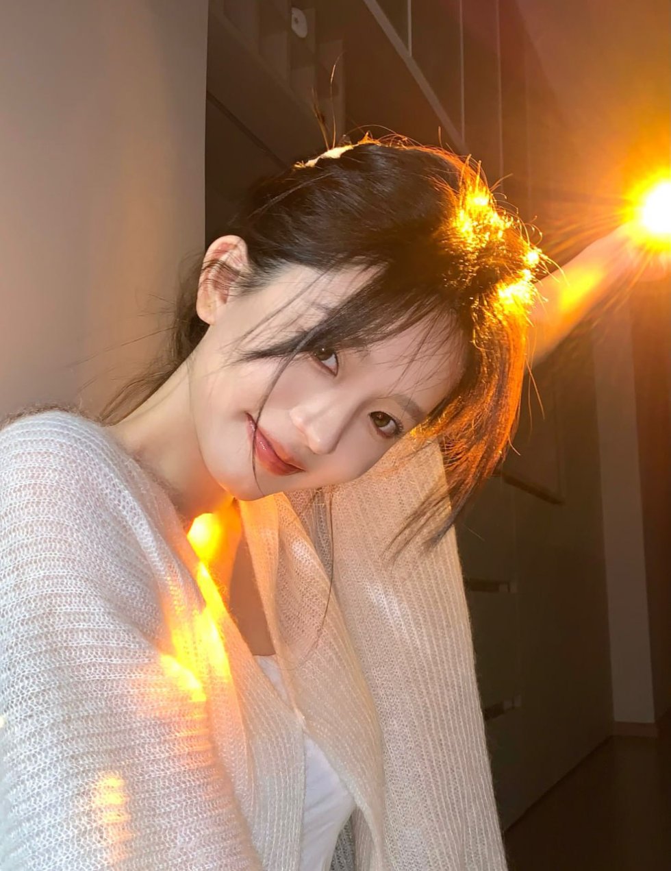 在北京的早餐桌上探寻包养背后的城市故事与人心纠葛