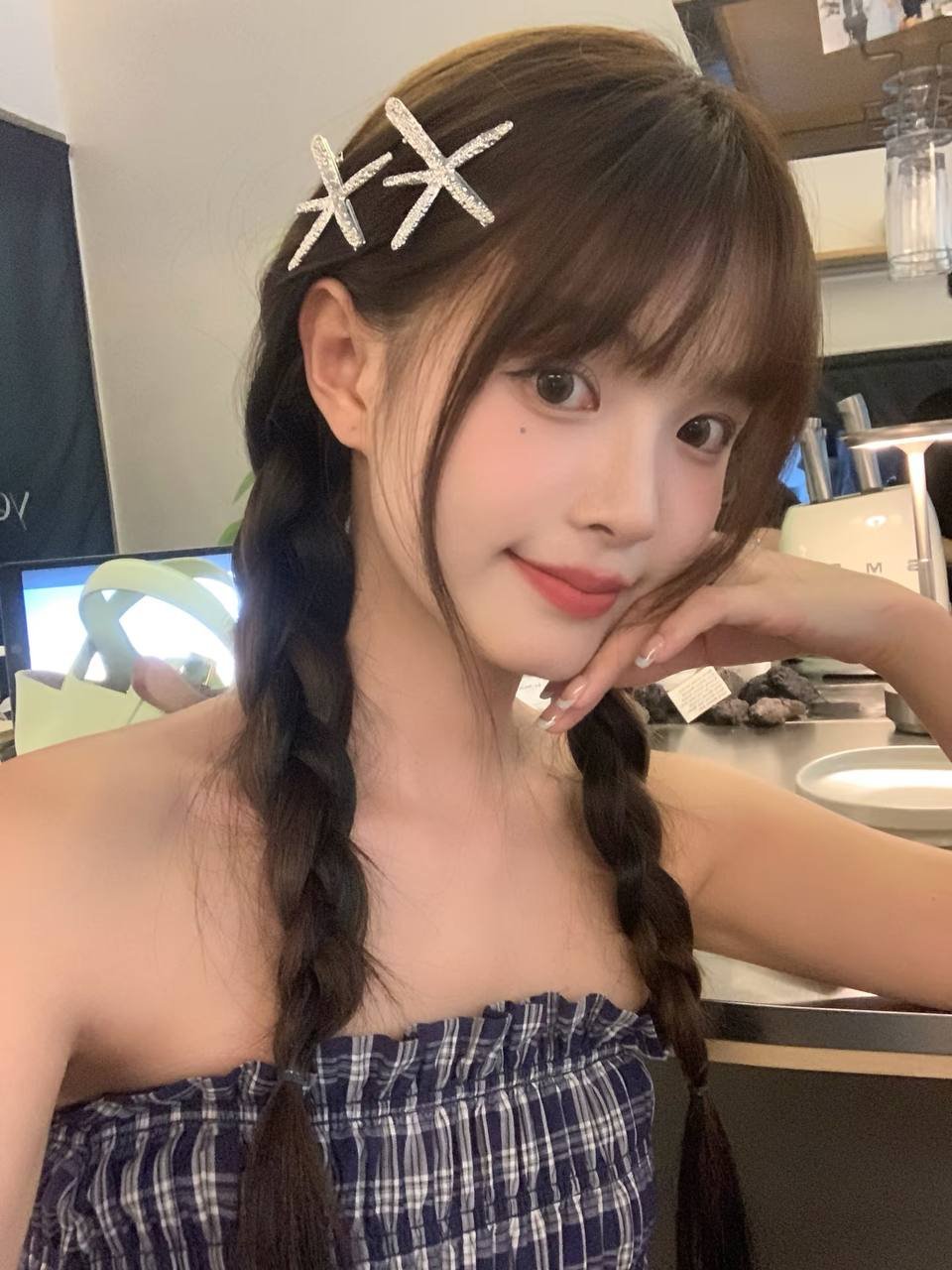 在北京的迷雾中寻找情感的归宿与成长的破晓