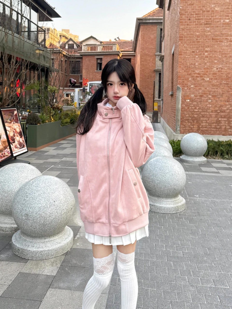 揭秘澳门包养空姐的隐秘世界：奢华背后的真实故事