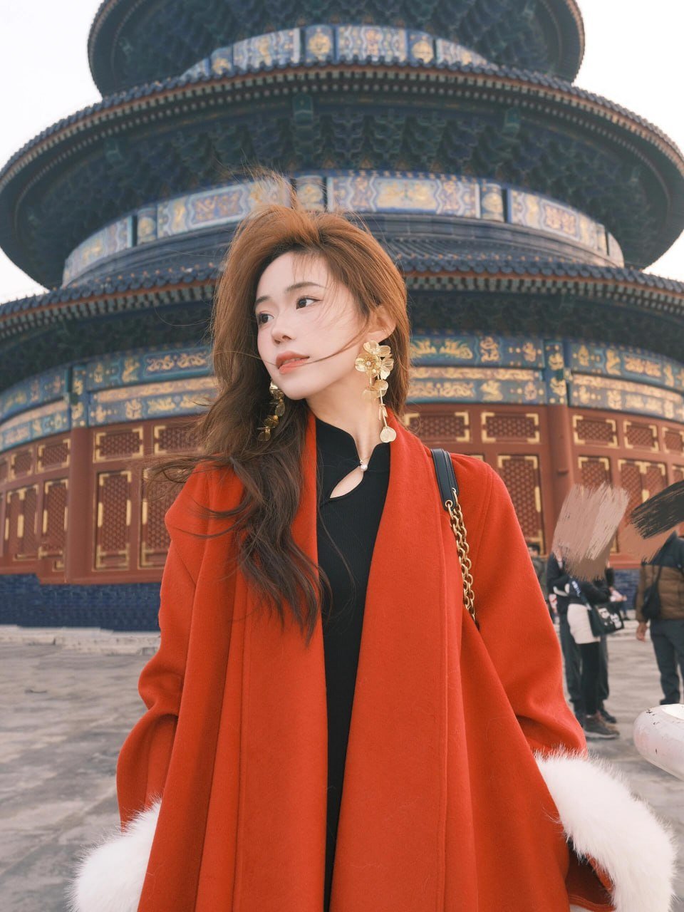 常州金主爸爸：揭秘包养背后的真实故事与社会现象