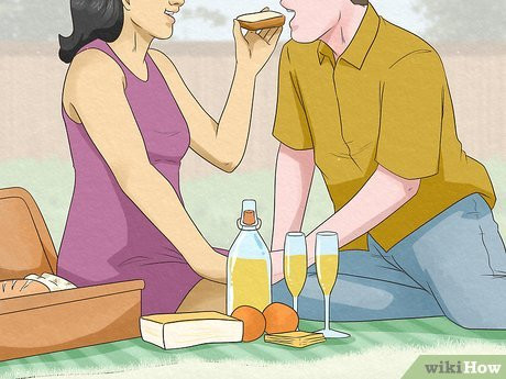 Eat a meal outdoors for a romantic change of scenery.