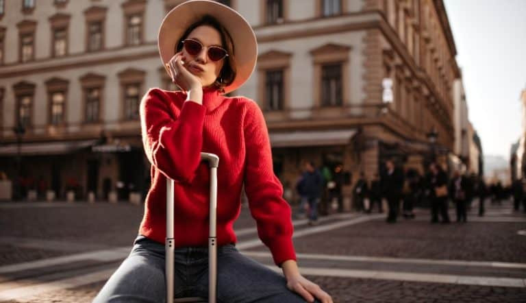 女友想分开一段时间？她的真实想法、原因与期望解析