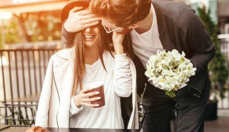 23个甜蜜又充满爱的举动，让你的女友感受到特别与被爱